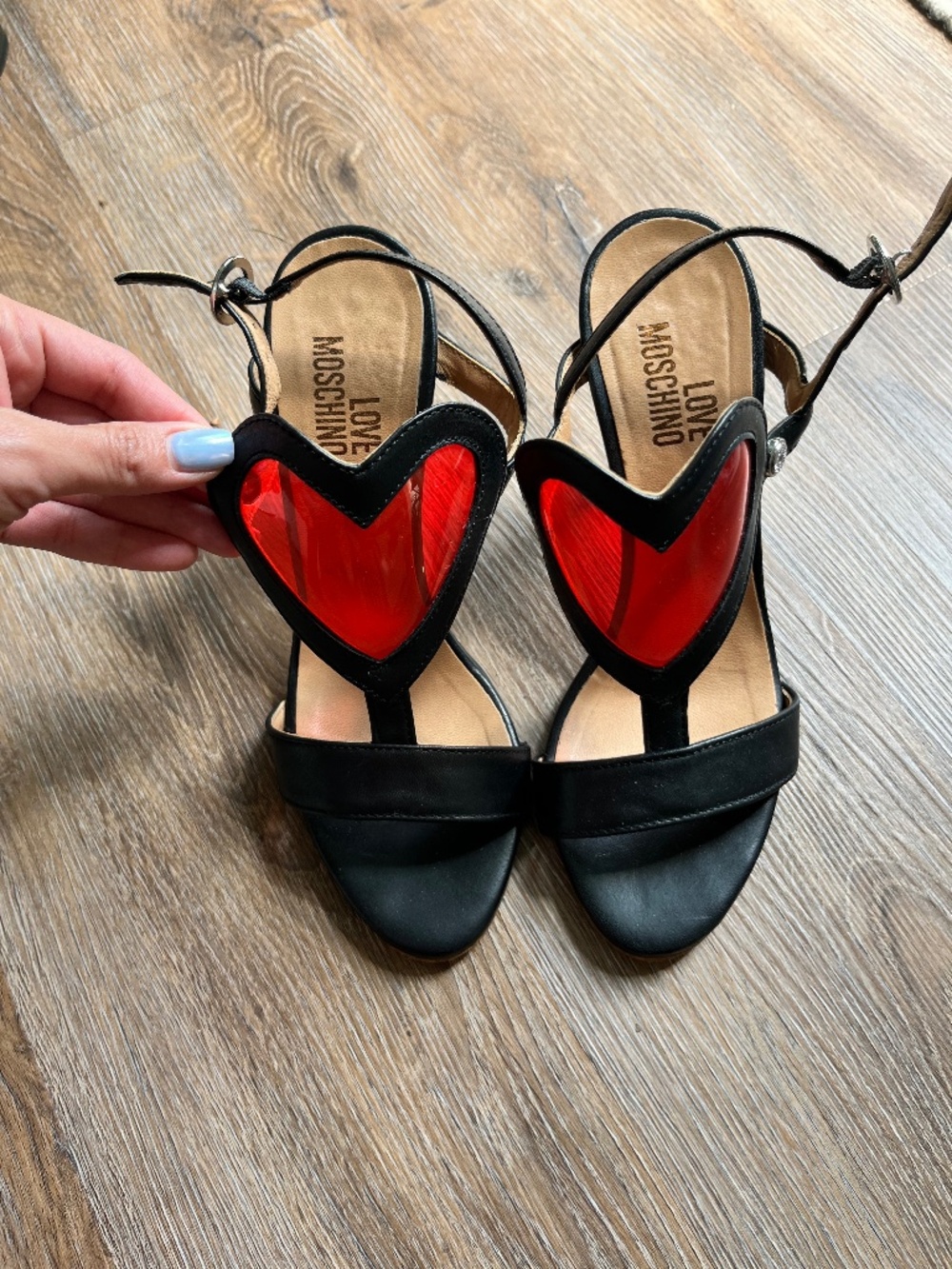 Love Moschino Heart Heels Vintage